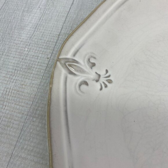 Better Homes & Gardens COUNTRY CREST CREAM  Fleur De Lys Dinner Plates Set 2 - Picture 10 of 14